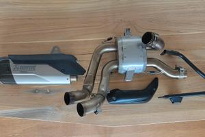 Ducati V4 scarico racing akrapovic 