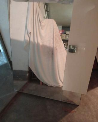 Specchiera da bagno con faretti