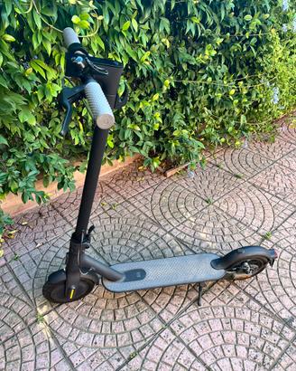 Monopattino Xiaomi 1s