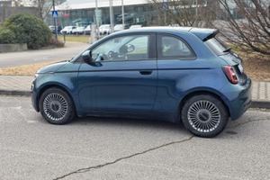 Fiat 500E 3+1 ICON KW 42