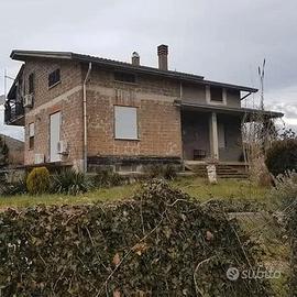 Casa - Terreno - Bosco - Pontecorvo (FR)