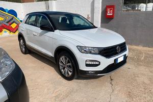 VOLKSWAGEN T ROC FULL OPTIONAL - RATA DA 299 EURO 