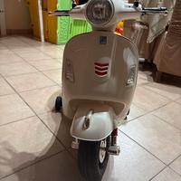 Vespa piaggio per bambini