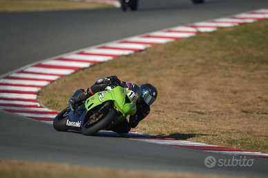 Kawasaki ninja 636 pista