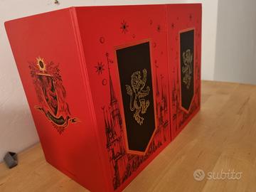 Harry Potter Box Set: 1-7  Edizione Gryffindor