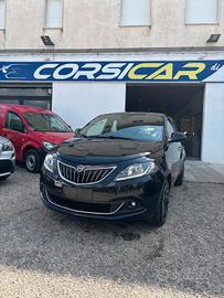Lancia Ypsilon 1.0 FireFly 5 porte S&S Hybrid Gold