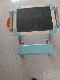 Banco scuola con lavagna