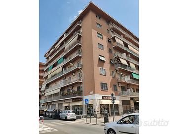 Quadraro - appartamento ampia metratura