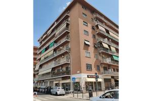 Quadraro - appartamento ampia metratura