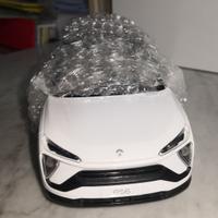 1/24 DIECAST MODEL NIO ES6