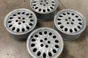 Cerchi Alfa Romeo Gtv 916 da 16”