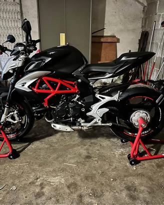 MV Agusta 800 - My2016