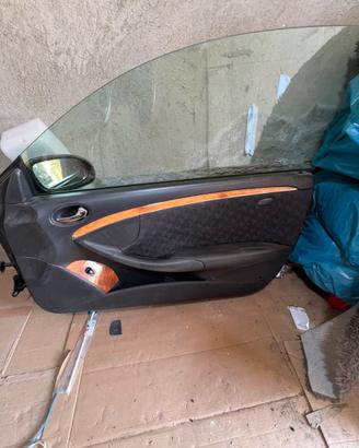 Mercedes W209 – Porta destra completa NERA – 200