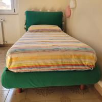 Letto singolo imbottito