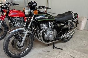 Kawasaki Z900 nera