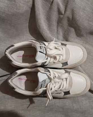 scarpe  Fornarina 