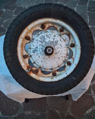 Cerchio Lambretta con Mozzo Ruota.
