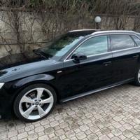 Audi A3 8V Restylig S-Line 2.0 150cv Stronic