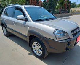 Hyundai Tucson 2.0 CRD 4x4 Dynamic solo 70000 km!!