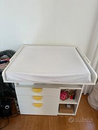 Fasciatoio con materasso a misura e due copri mate