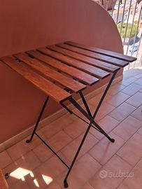 Tavolo da giardino 