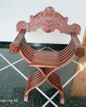 seggiola pieghevole  in legno. 