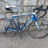 Bici  da corsa  in carbonio. 