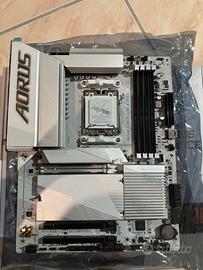 B650E ELITE X AX ICE