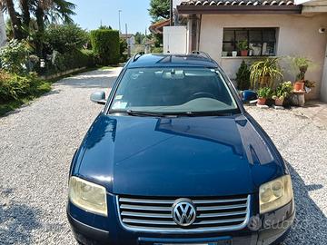 VW Passat SW del 2005 con 295000 km