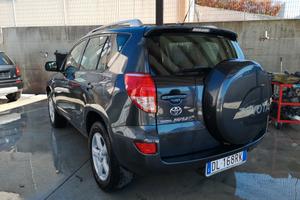 Toyota RAV 4 RAV4 2.2 D-4D 136 CV Luxury