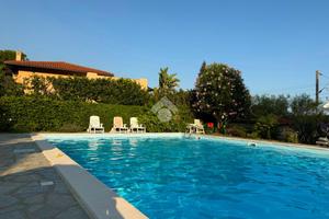 2 LOCALI A VENTIMIGLIA