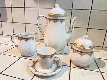 Servizio caffe in porcellana