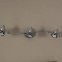 Applique con tre faretti led
