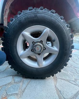 cerchi e Gomme Suzuki Santana/Samurai