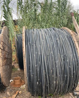 Ala gocciolante autocompensante