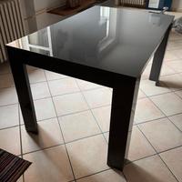Tavolo cucina con allunga