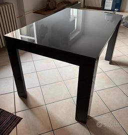 Tavolo cucina con allunga