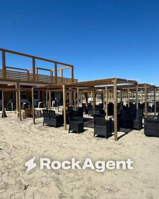 Attività / Licenza di 4000 m² con 5 locali a Chiog