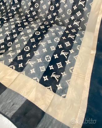 Foulard Louis Vuitton