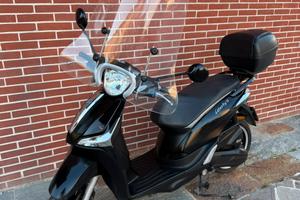 Piaggio Liberty S 50 4T i-get Sport