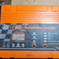 Caricabatterie da banco XL Tools 12V automatico