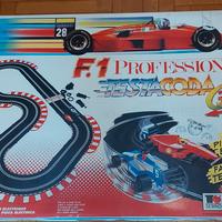 Pista polistil automobiline