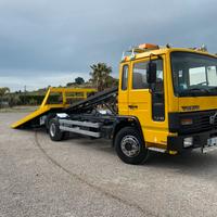 Volvo fl6 Carroatrezzi scarrabile