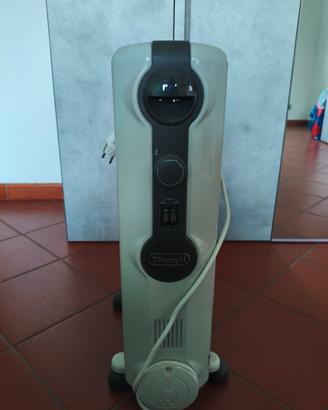 Radiatore elettrico Delonghi  