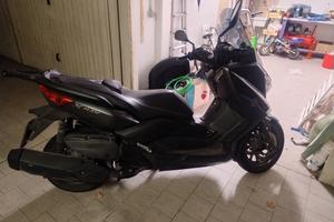 Yamaha xmax 400