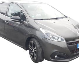 Peugeot 208 2018 - 1.6BlueHDi GT Line LB AUTOMOBIL