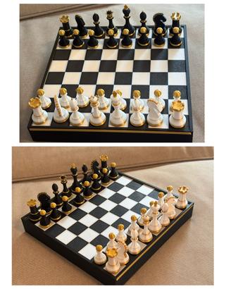 SCACCHIERA DI LUSSO BIANCO, NERO E ORO 3D