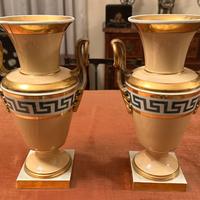 Coppia di vasi in porcellana di Vienna, circa 1820