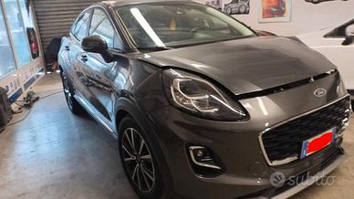 Ford Puma 1.0 EcoBoost Hybrid 125 CV S&S Titanium