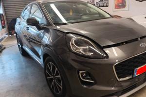 Ford Puma 1.0 EcoBoost Hybrid 125 CV S&S Titanium